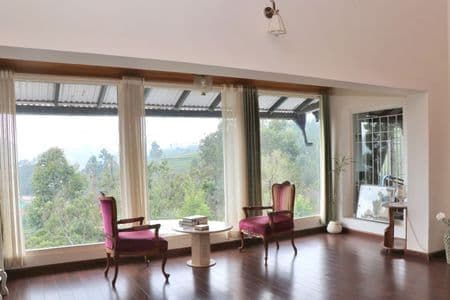 SUNROOM AND SIT-OUTS