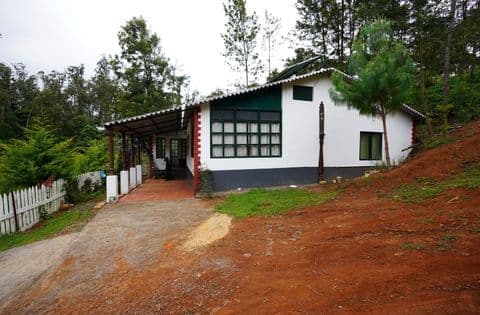 Dam View 4 Bedroom at Kattery | Selas Ooty