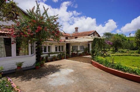 Golf View | Colonial Bungalow in Kotagiri for sale, India